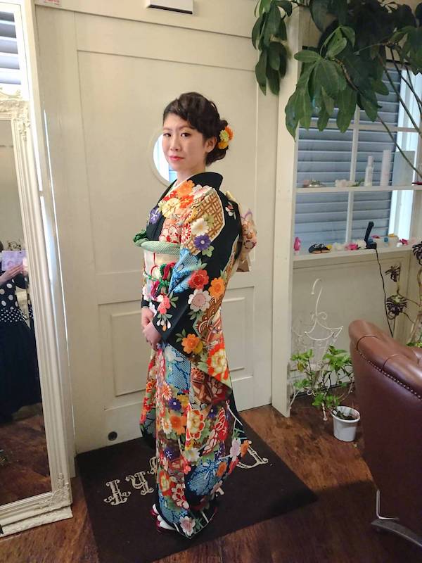 成人式　和服の女性